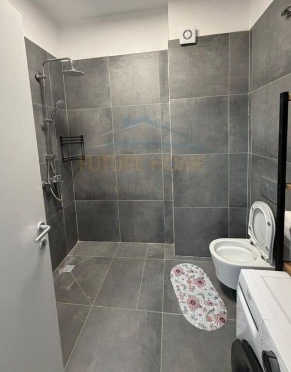 Affitto, Appartamento 1+1, Complesso Golden Park, Tirana