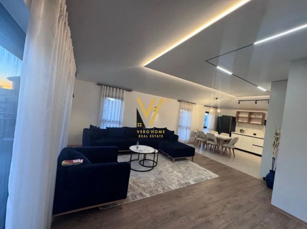 INGRESSO 2+1+2+BLK IN AFFITTO A LAPRAKE 1.000 EURO