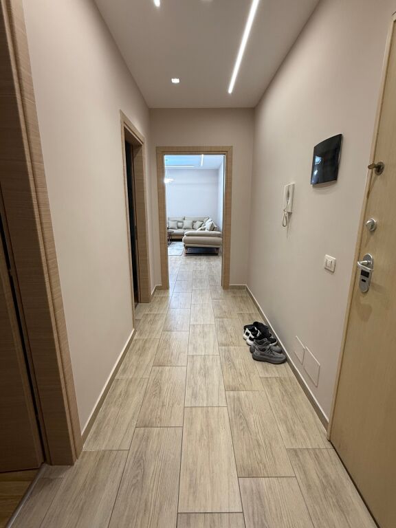 Jepet me qera apartament 2+1