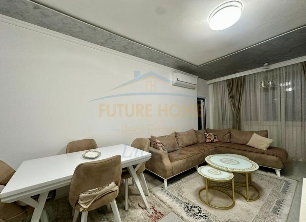 Rent, Apartment 2+1+2 Unaza e Re, Tirana