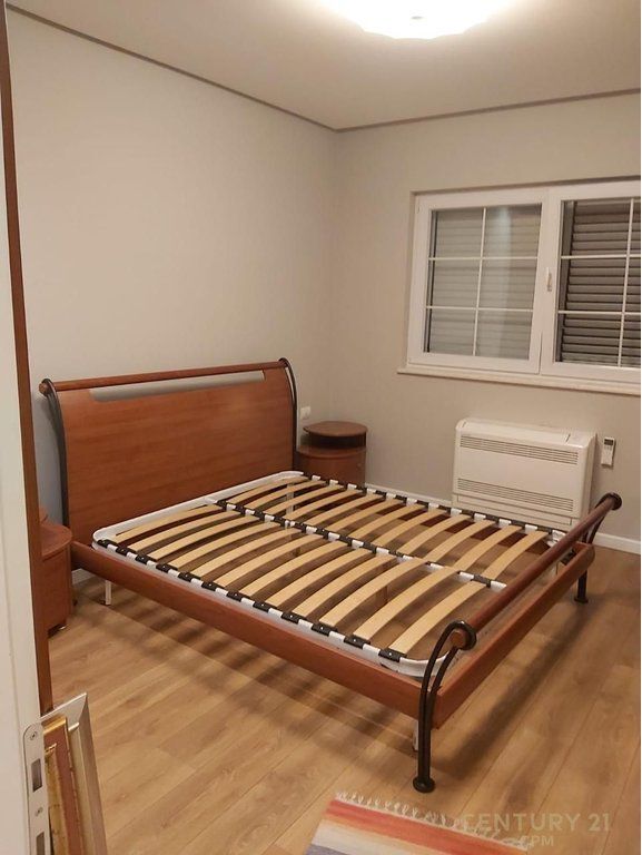 APARTAMENT 1+1 ME KUZHINE ME VETE ME QERA NE MYSLYM SHYR