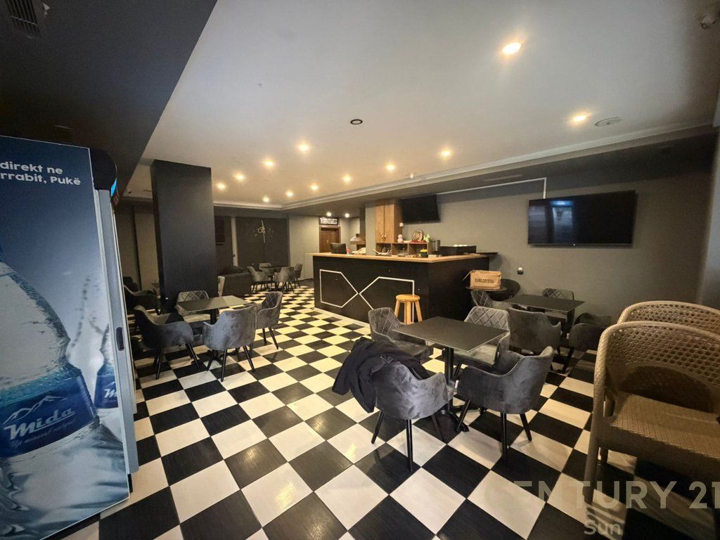 VENDESI BAR CAFFÈ VICINO ALL'OSPEDALE MILITARE