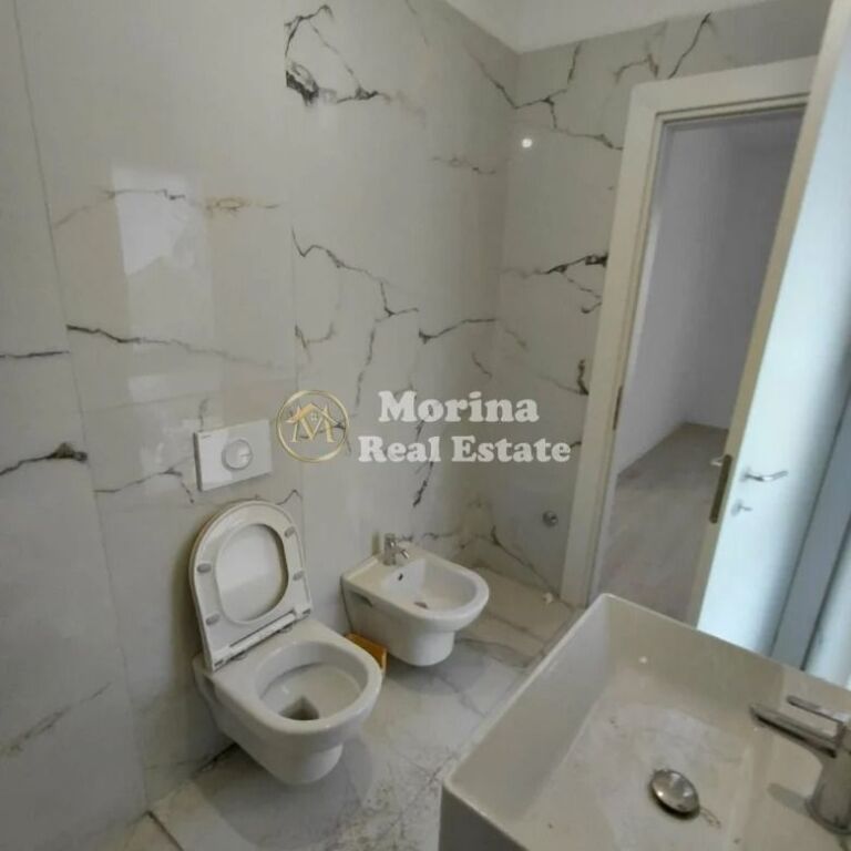 Rent | Apartment 2 + 1 | QTU (Univers Shopping Center) | 400 €/month