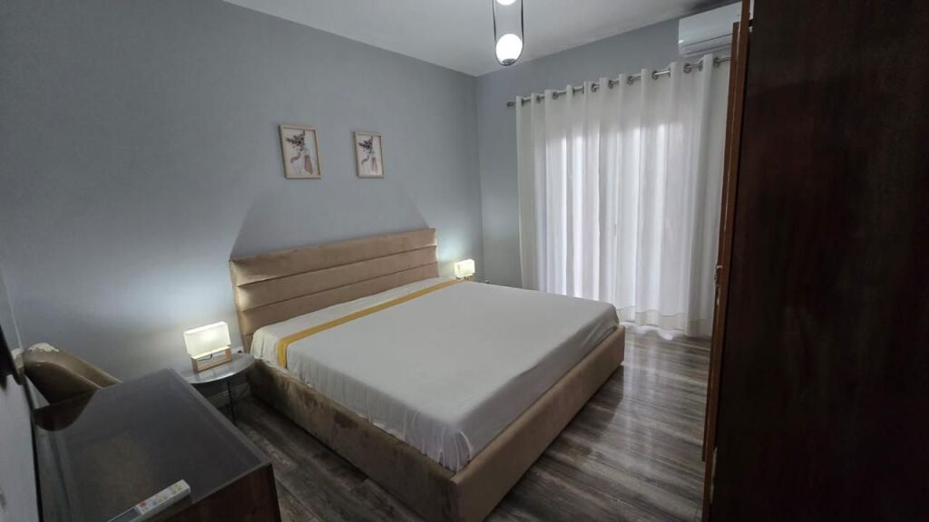 APARTAMENT PER QERA