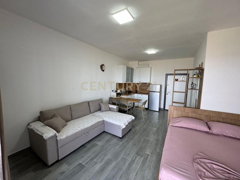 Garsoniere ne Tale 150m larg detit E mobiluar ne detaje 80,000 €