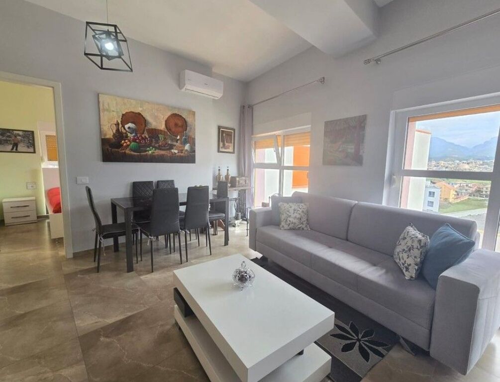 Appartamento 1+1 in Vendita a Ali Demi, Tirana