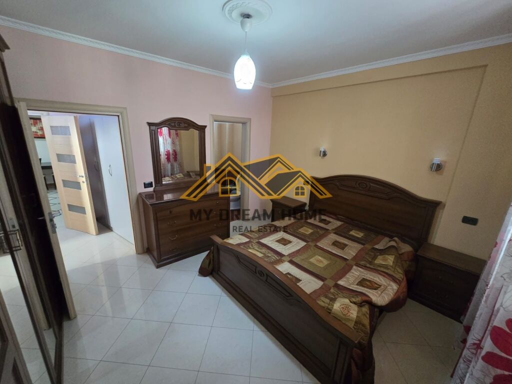 SHITET APARTAMENT 2+1+2 ISH-URT DURRËS