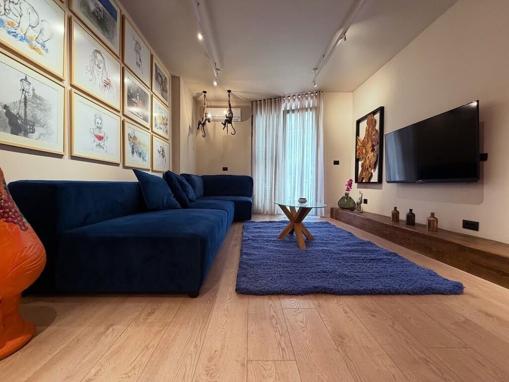 Apartment 1+1 + 🅿️ for rent former Exhibition!
