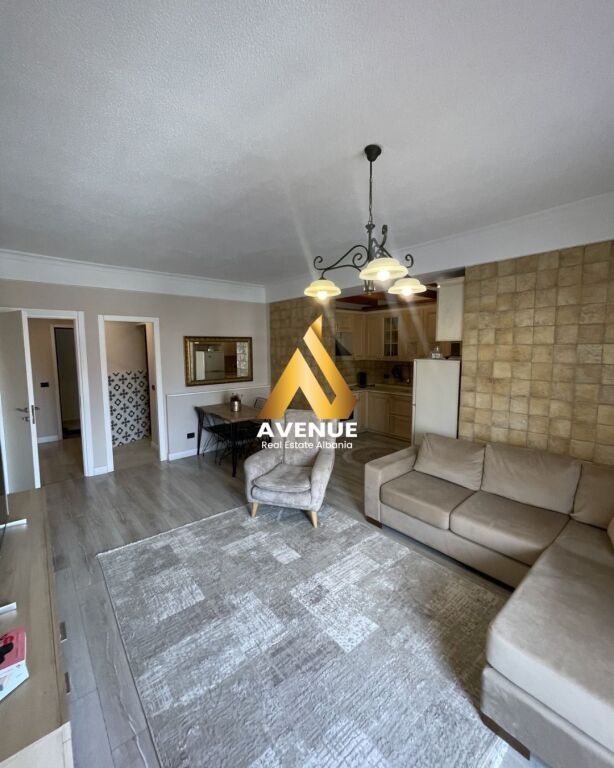 APPARTAMENTO 2+1+2 IN AFFITTO – CENTRO, PIAZZA SKENDERBEJ