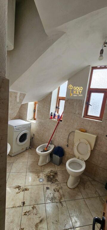 SHITET VILE PRIVATE 2 KATESHE 3+1 PLAZH DURRES