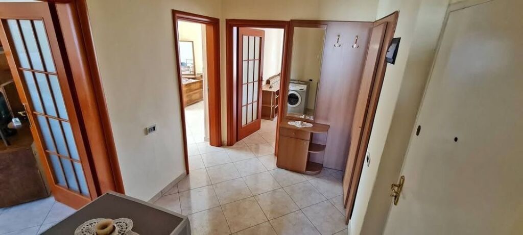 Apartament per qera 2+1