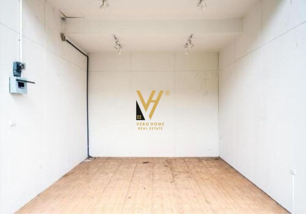 SHITET DYQAN 30 M2 TE KOMUNA PARISIT 120.000 EURO