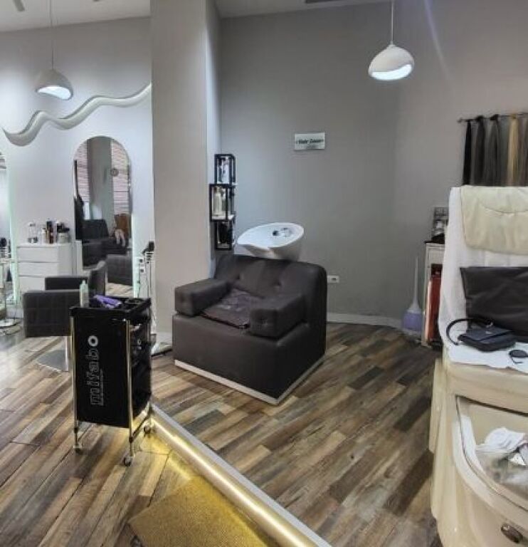 Negozio in vendita sulla strada principale – zona ad alto flusso