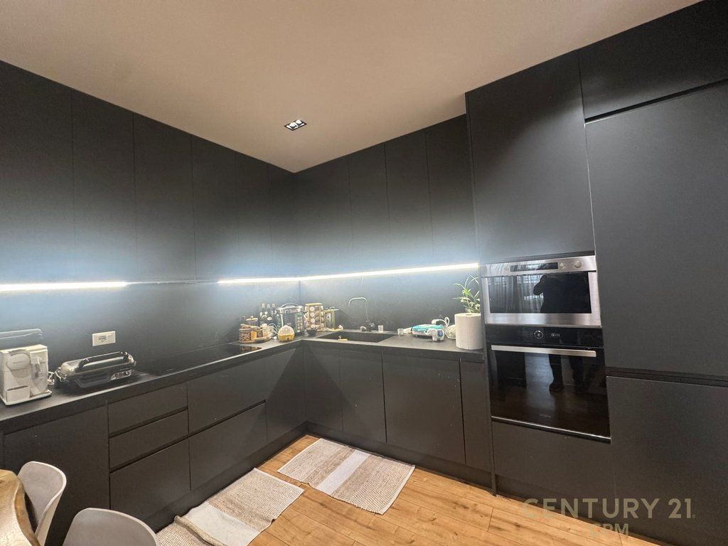 Shesim Apartament 2+1+2 Te Fillimi Kodres Diellit