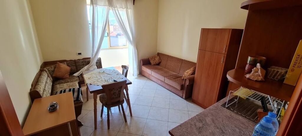 Apartament per qera 2+1
