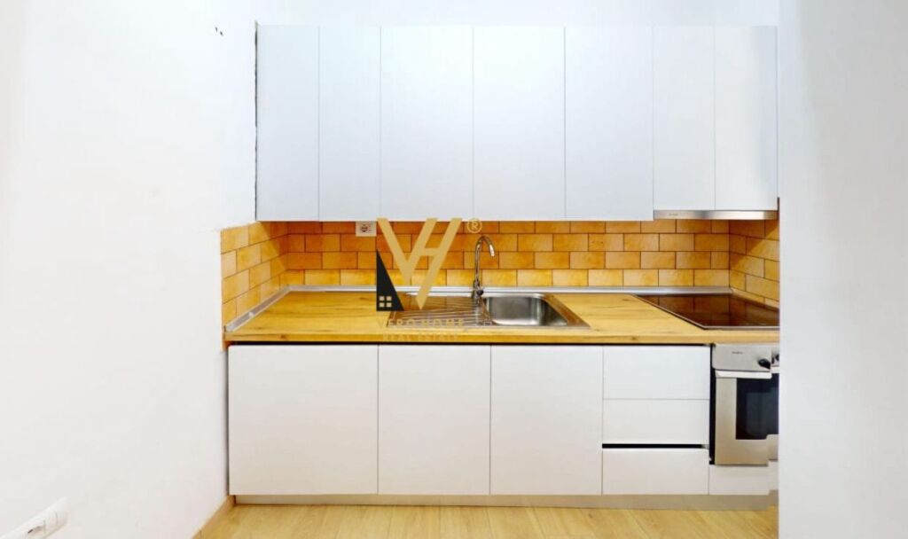 APPARTAMENTO 1+1+ANNESSO IN AFFITTO A MYSLYM SHYRI 60.000 LEKE