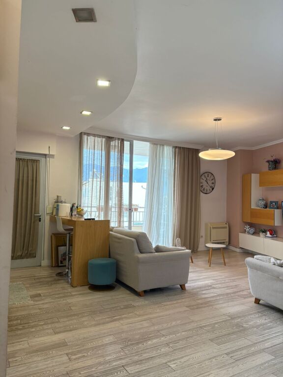 Apartment 2+1+2 at the Dry Lake