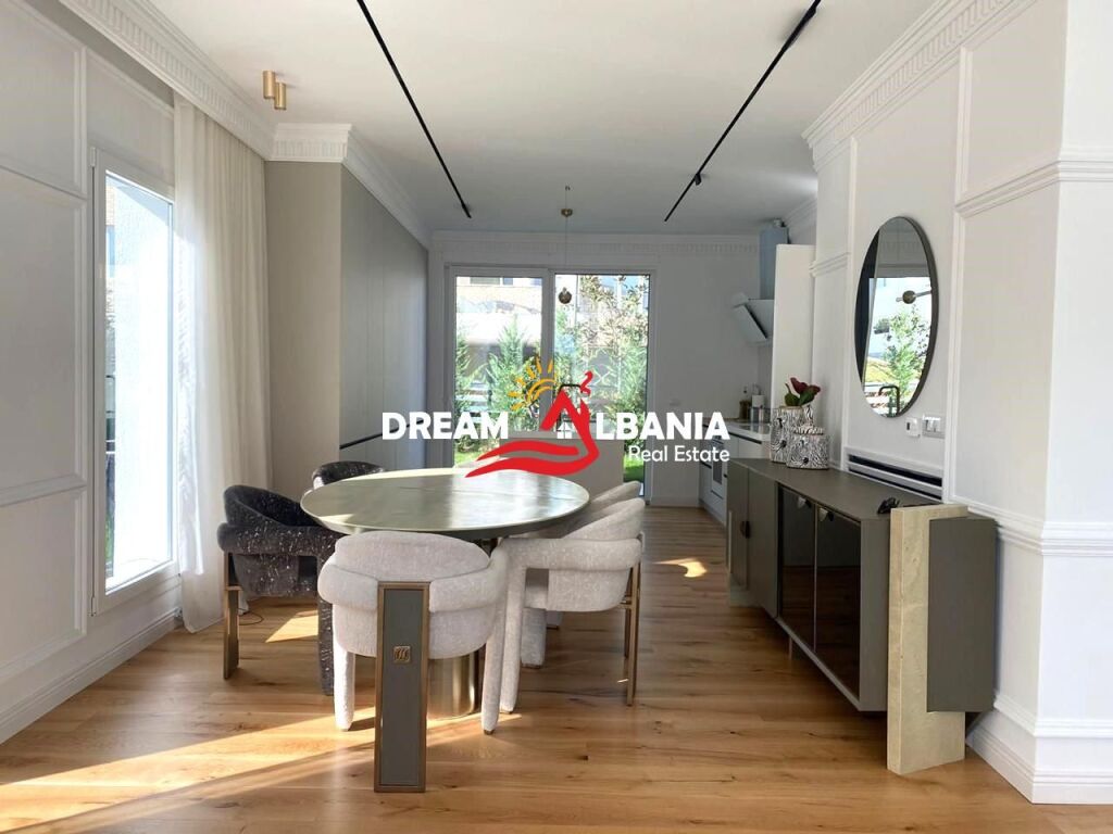 Super Ville di Lusso+Piscina in Affitto a Mjull Bathore, Residenza Elysium (ID 4251441)