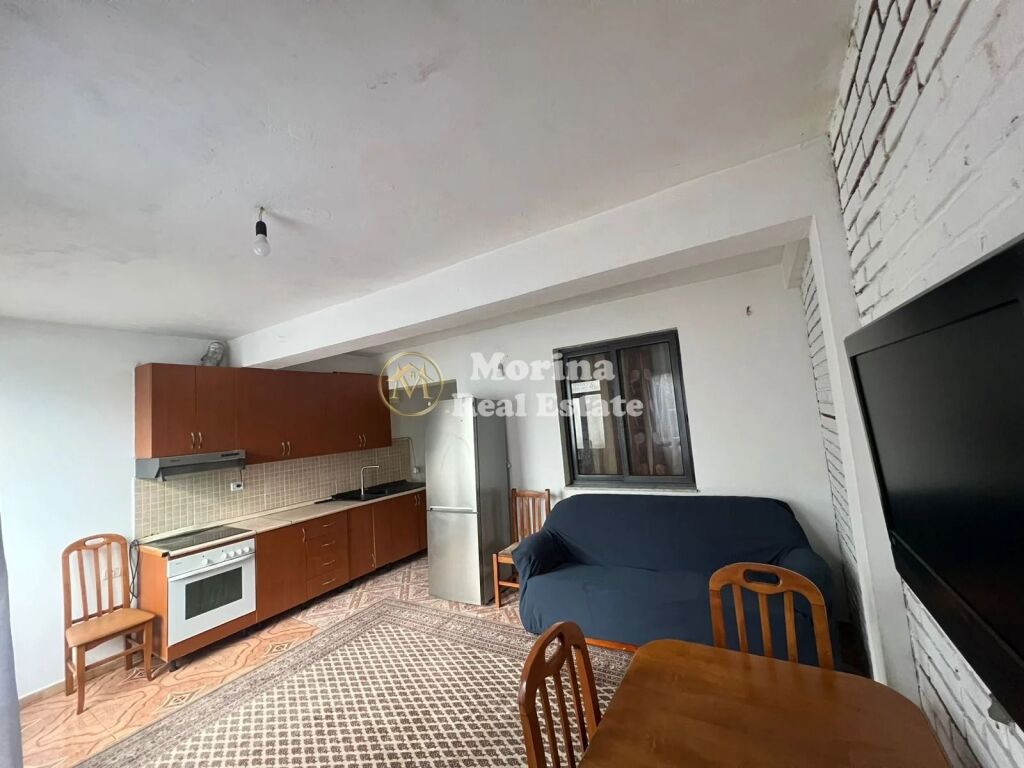 Rent | Private house 1 + 1 | 5 Maji Area | 200 €/month
