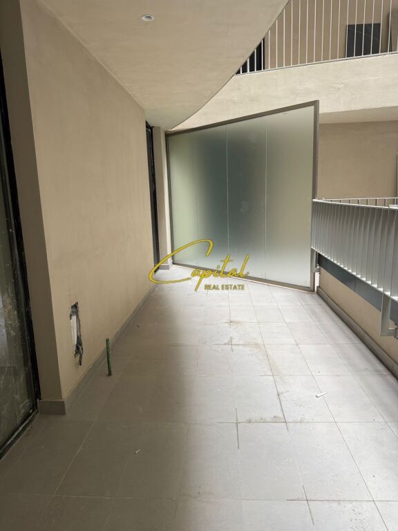 LOCALE COMMERCIALE IN AFFITTO 120 M2 GOLDEN TOWER REZIDENCE 100.000 LEKE