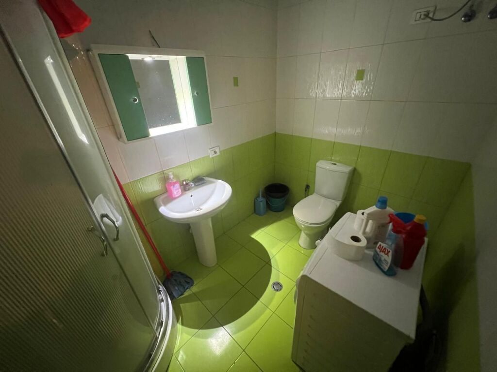 Appartamento 2+1 in vendita vicino al Complesso Delijorgji