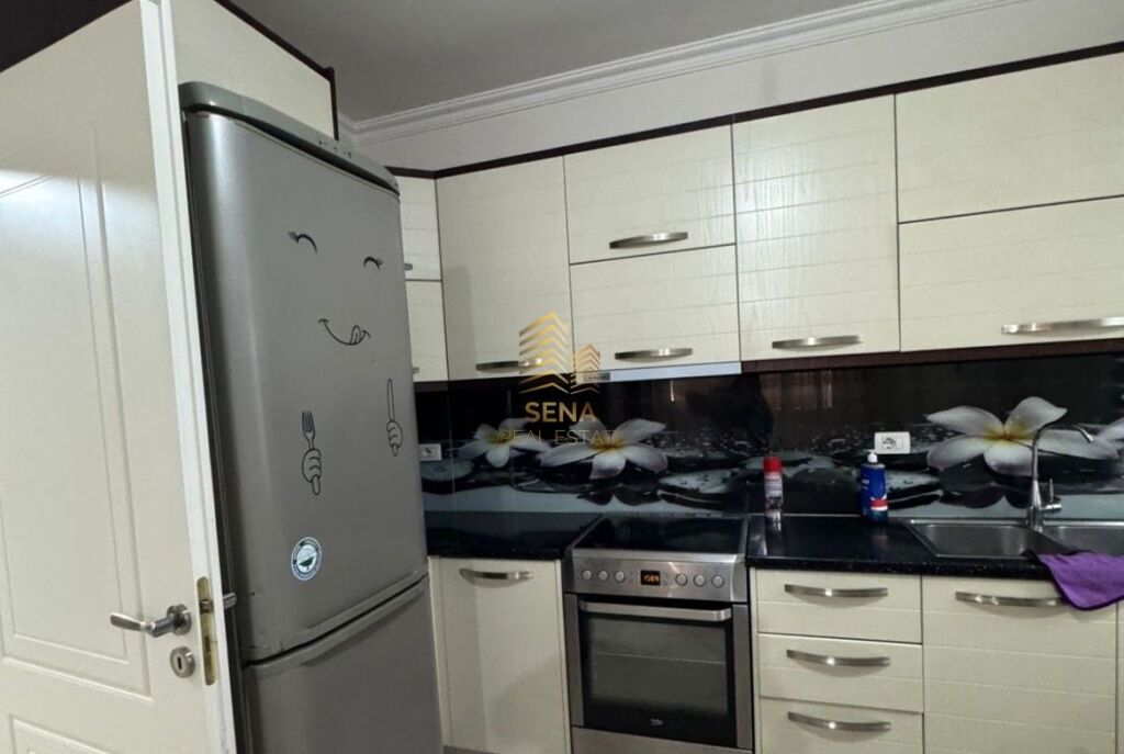 Affitto, Appartamento 1+1+blk, Astir, 45.000 ALL/mese