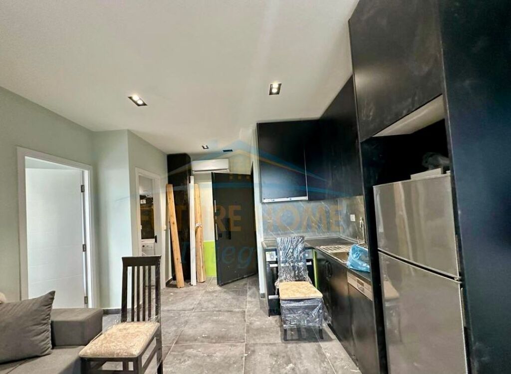 Affitto, Appartamento 1+1, Fresku, Tirana.