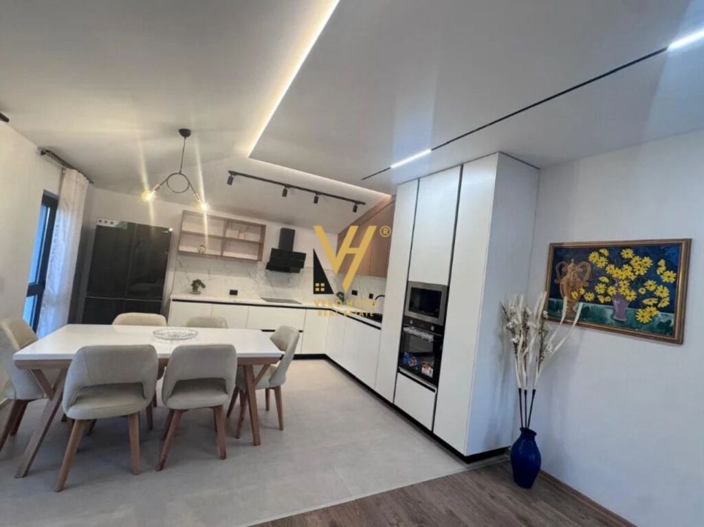 INGRESSO 2+1+2+BLK IN AFFITTO A LAPRAKE 1.000 EURO