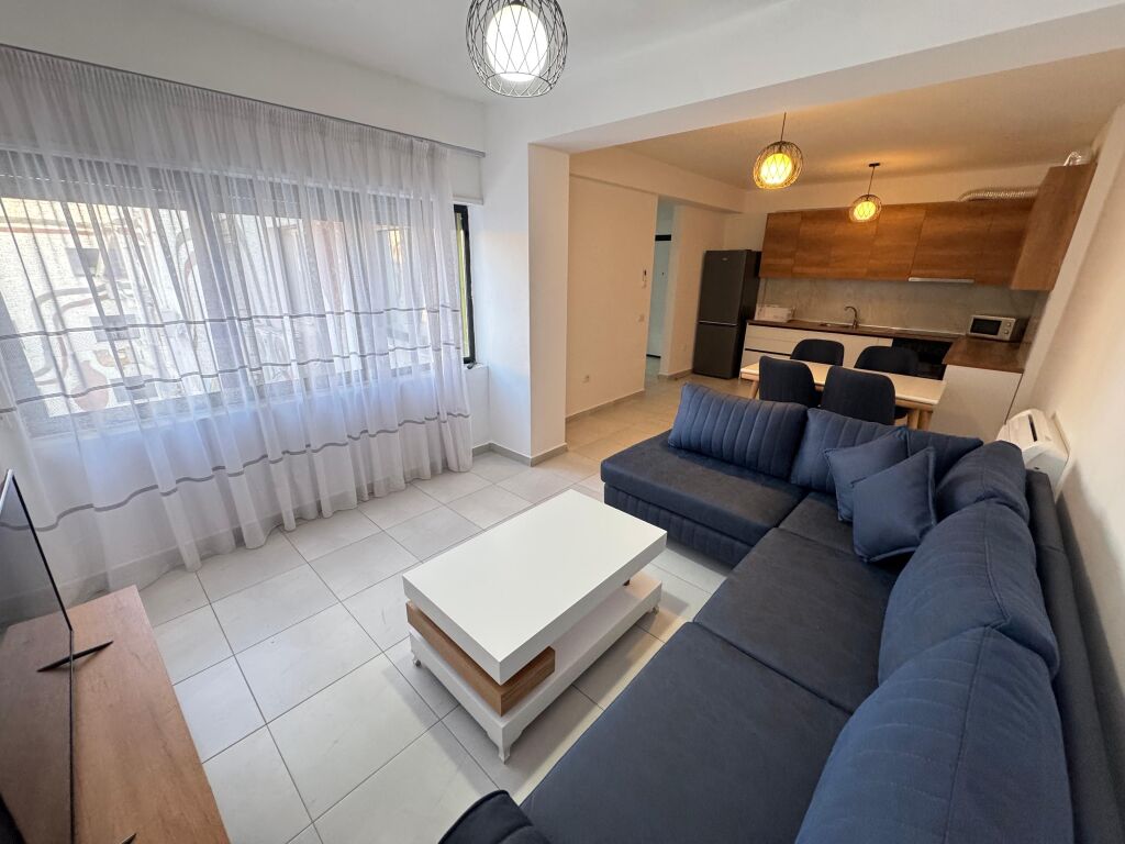 Appartamento in affitto 2+1+parcheggio Kodra e diellit 1