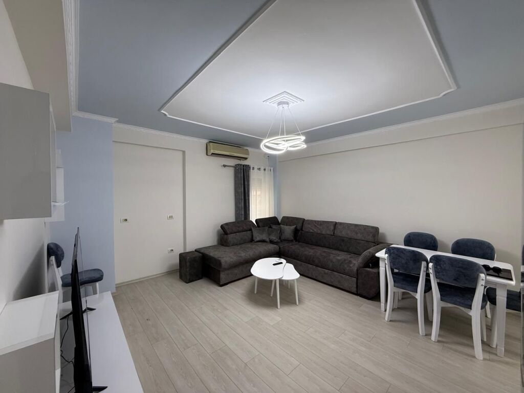 Affitto , Appartamento 1+1 , Via Mine Peza , Tirana