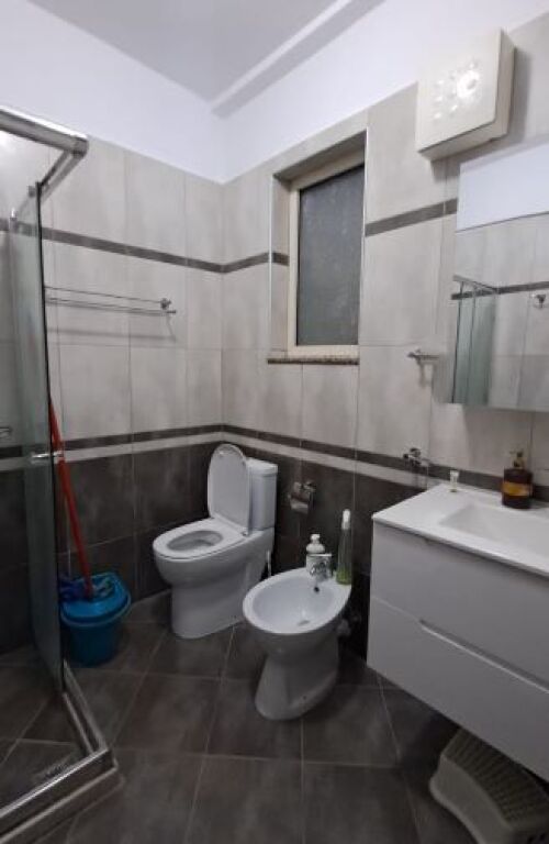 📌 Shitet Apartament 2+1 – Vasil Shanto