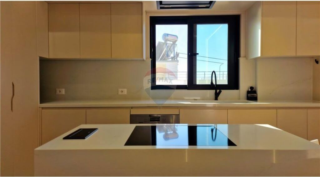 Apartament ne shitje , Uji i Ftohte