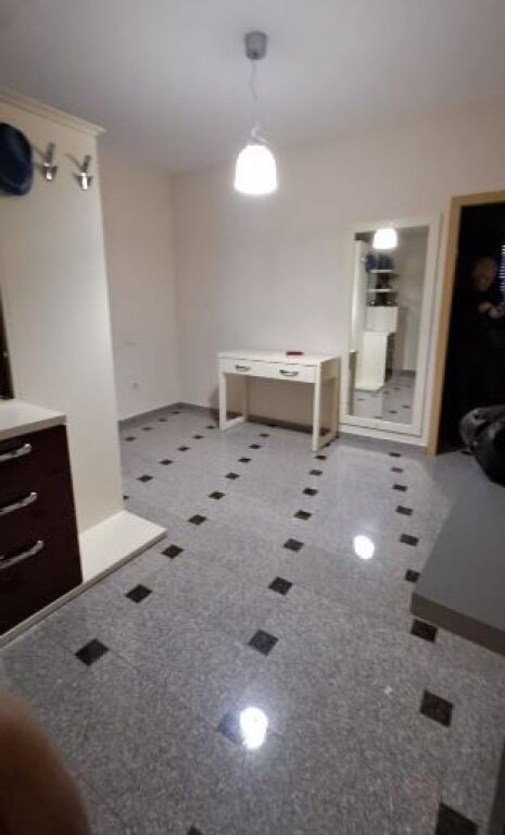 📌 Shitet Apartament 2+1 – Vasil Shanto