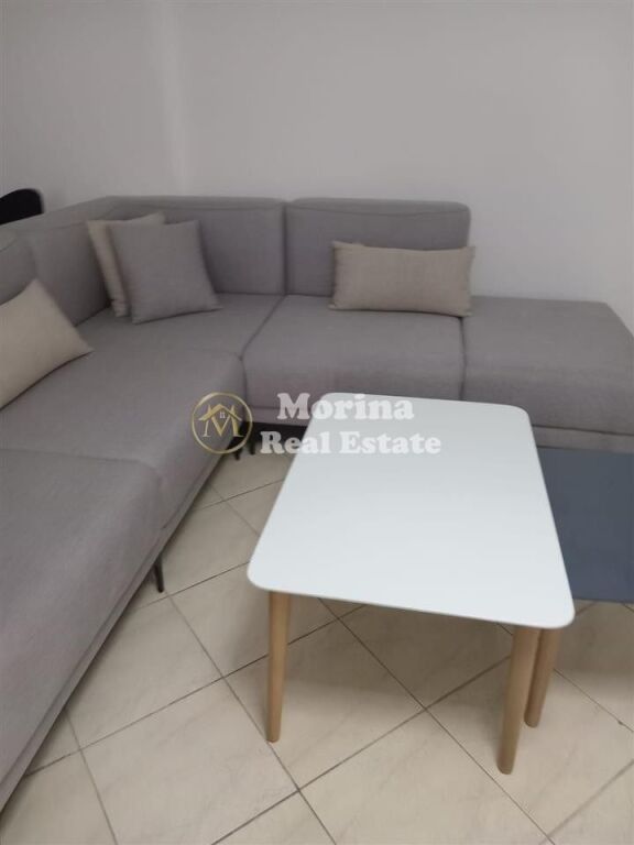Qera, Apartament 2+1, Rruge Kavaje , 600 euro/muaj