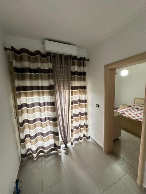 JEPET ME QERA APARTAMENT 1+1 STACIONI I PARE, PLAZH, DURRES