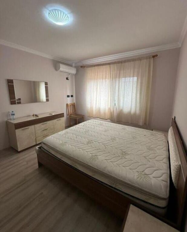 Affittasi appartamento 1+1 a Myslym Shyri