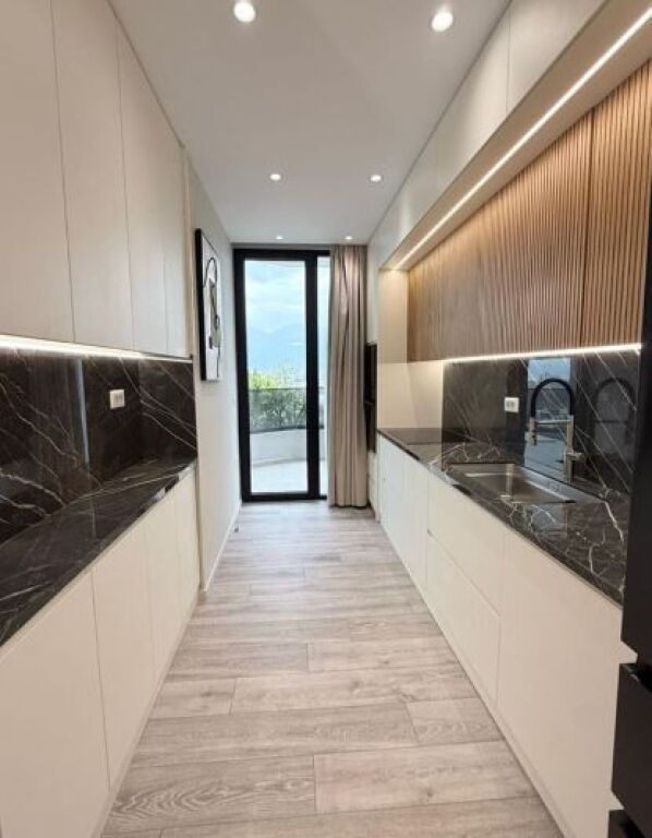 📌Villa for Sale – Dry Lake