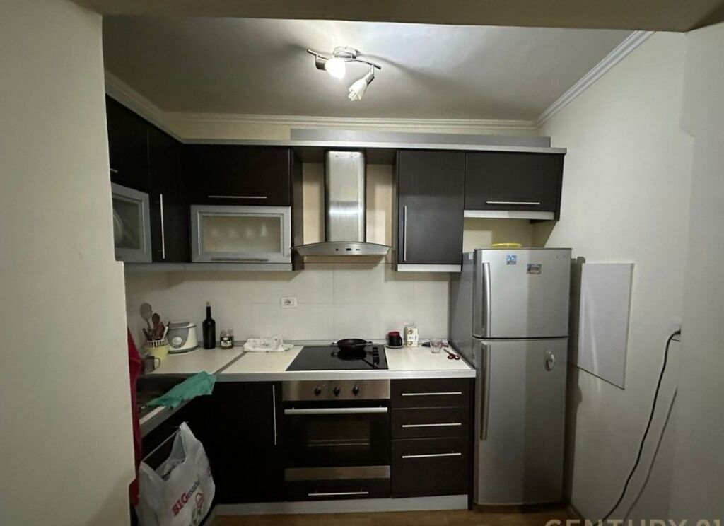 VENDESI APPARTAMENTO 1+1 IN VIA BRIGADA 8, BLLOK