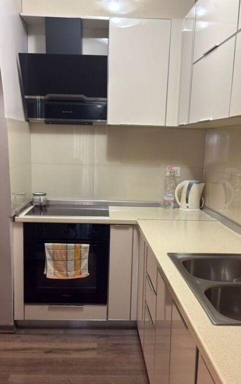 Appartamento in vendita 2+1+2 in Via Naim Frasheri, RR Kavajes