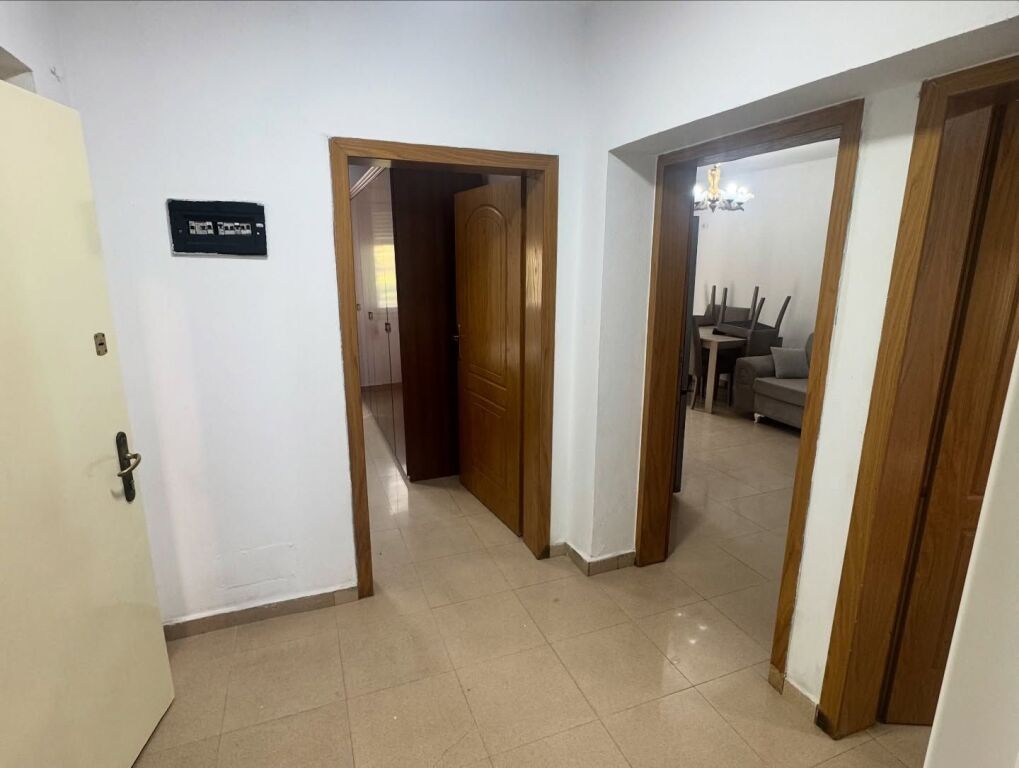 🏡 Apartment 2+1 for Rent – Vasil Shanto Crossroad