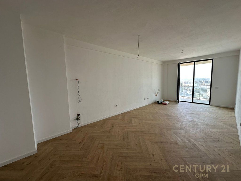 Zyre Per Qira Tek Golden Tower Tek Mine Peza!