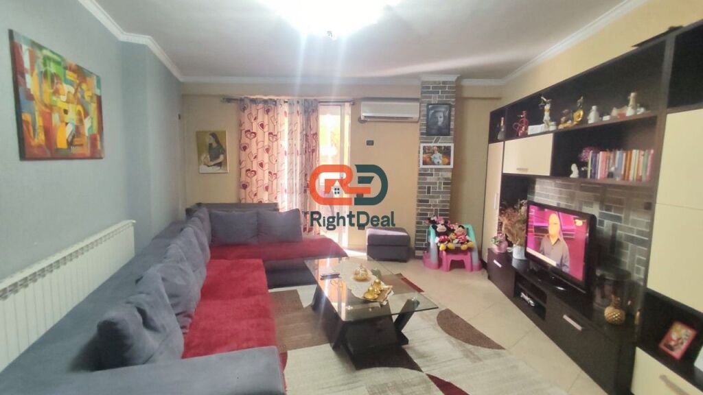 In Astir, Apartment 2+1 For Sale With Spacious Areas!!!