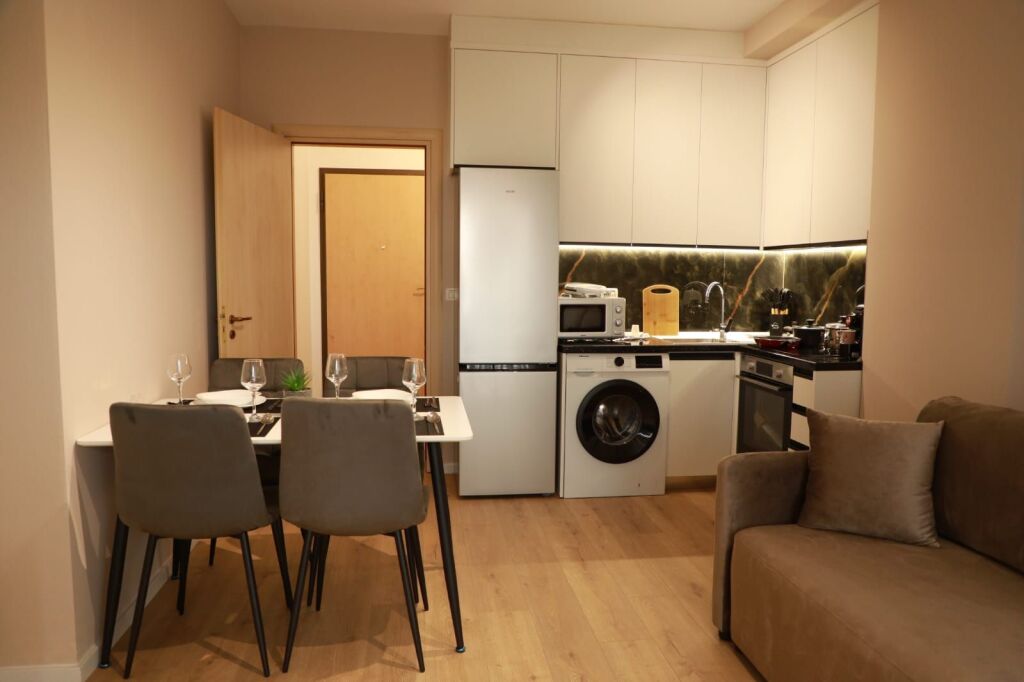 Apartament 1+1 për Qira – Vollga, Durrës 🌊