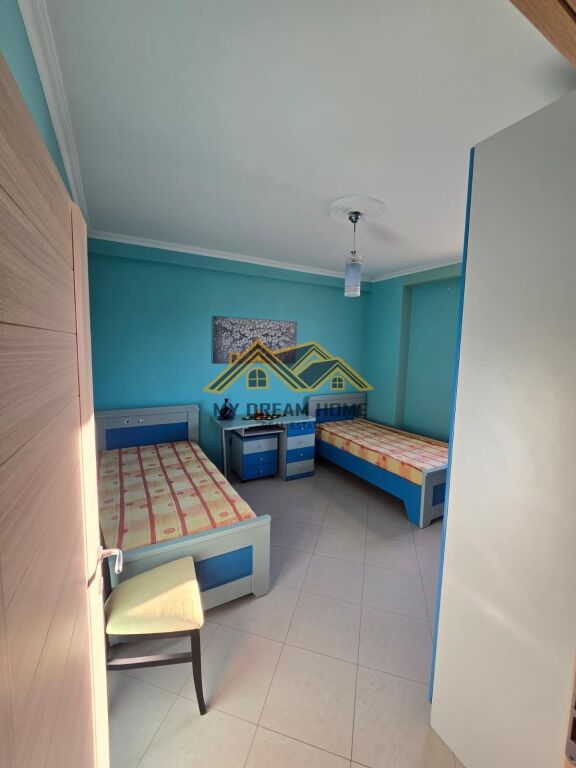 SHITET APARTAMENT 2+1+2 ISH-URT DURRËS