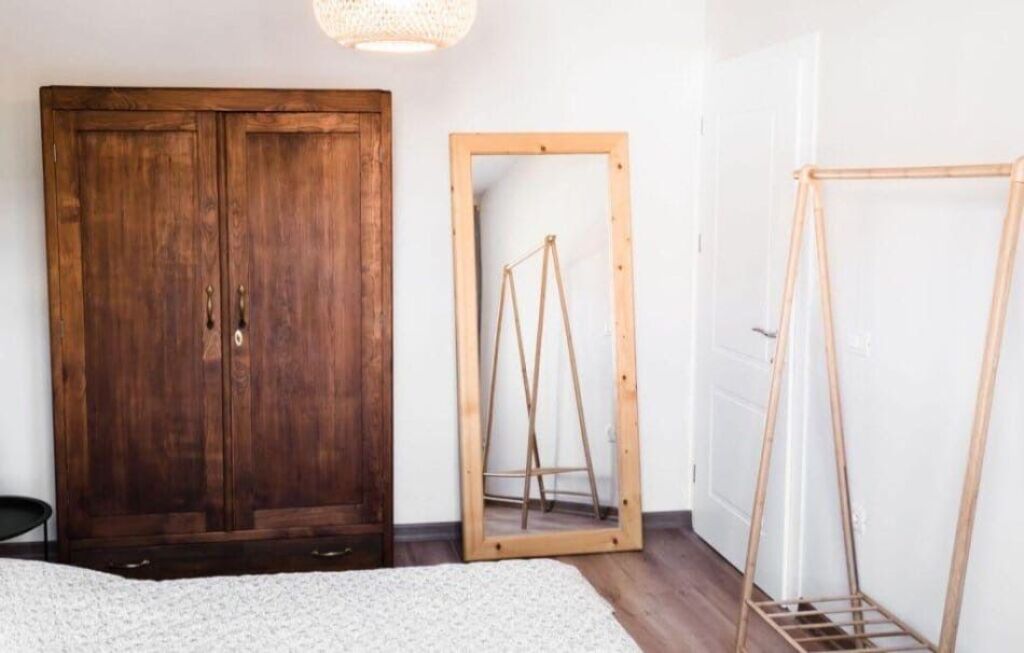 Jepet Me Qera Apartament 1+1+1 Ballkon