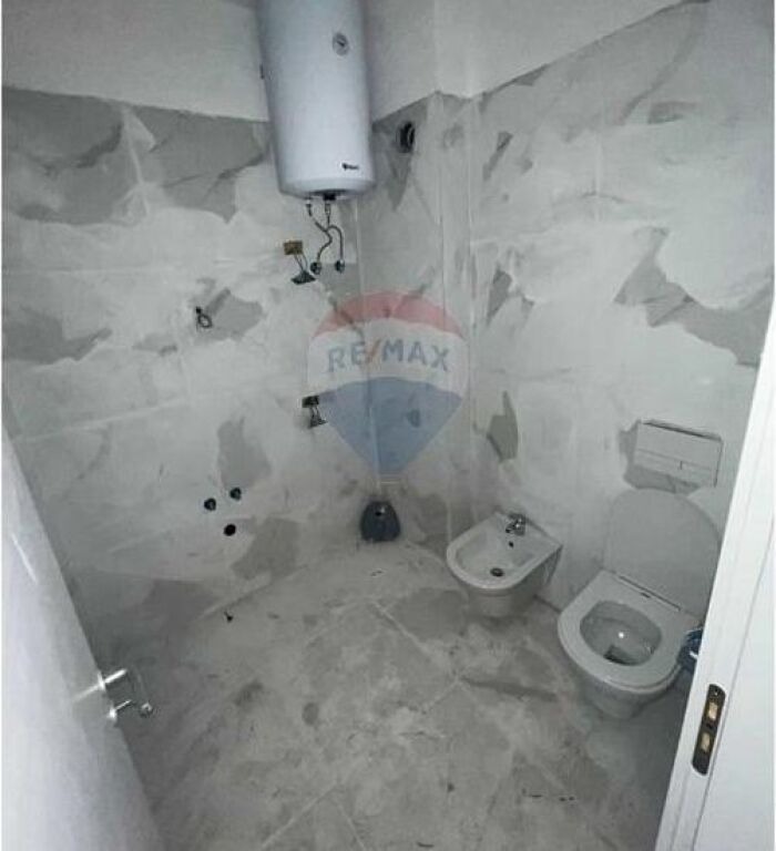 Apartment - For Sale - Univers City, Tirana ID: 530261060-2012