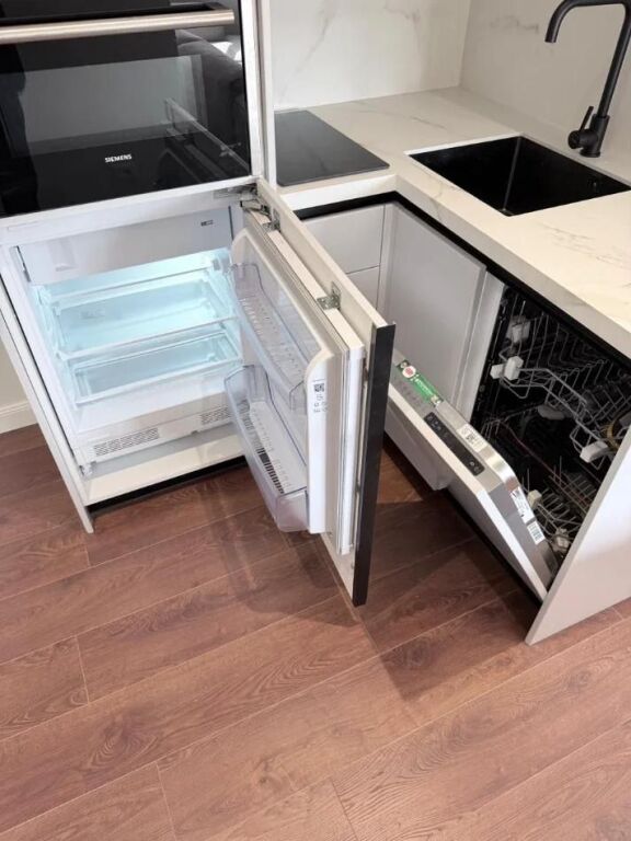 Super ap 1+1 beyond 5 May street (concord)