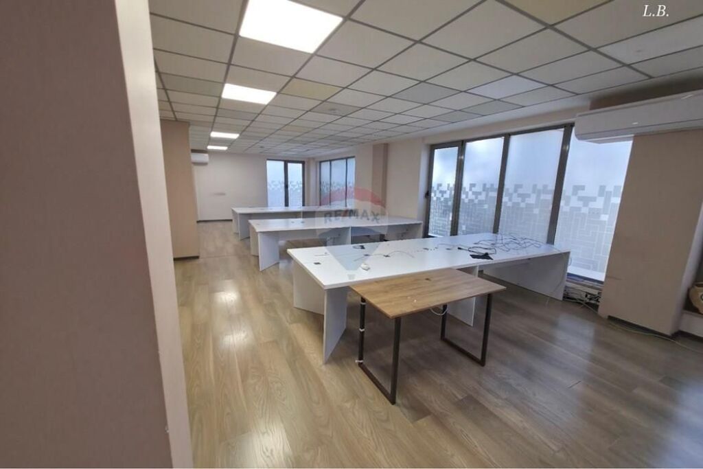 Ambient biznesi me qira prane qendres!