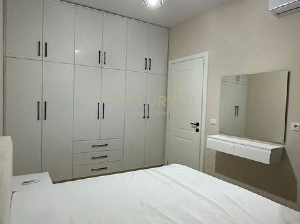 Apartment 1+1 for Rent  1 parking spot near 5 Maji!
