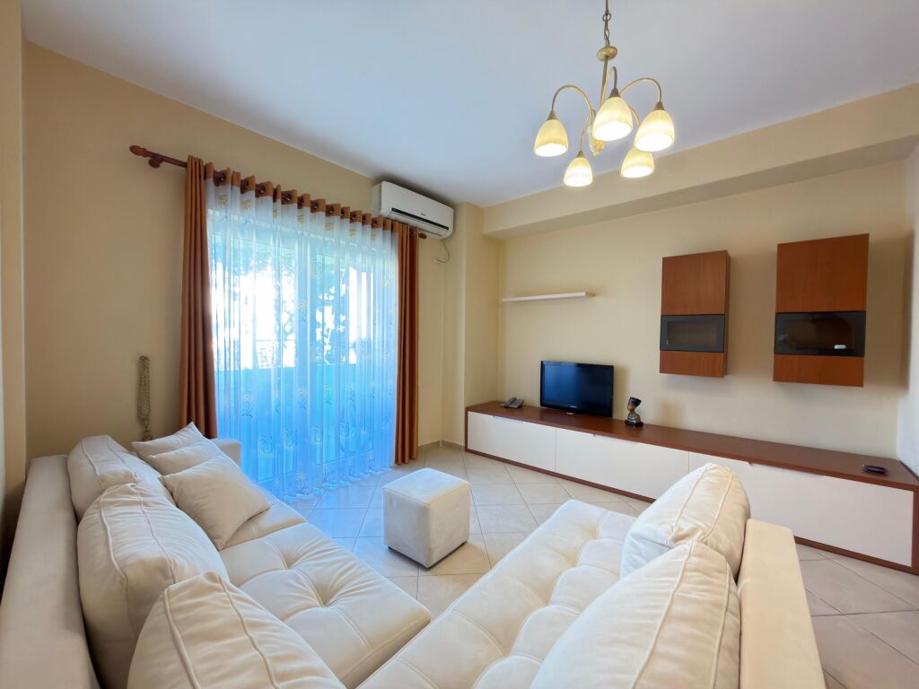 Apartament 2+1 me qira! Zogu i zi